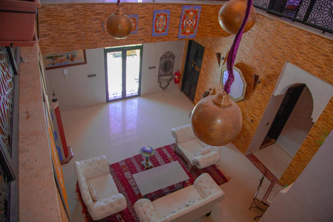 Jnanat Aicha Guesthouse Wawizelte Exterior photo