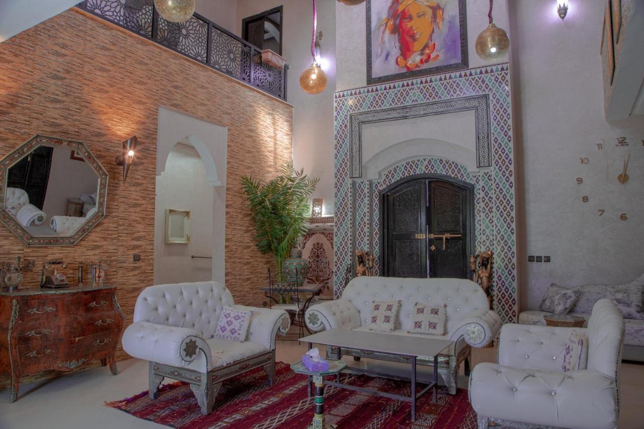 Jnanat Aicha Guesthouse Wawizelte Exterior photo